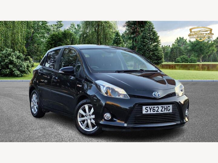 Toyota Yaris 1.5 VVT-h T4 CVT Euro 5 5dr