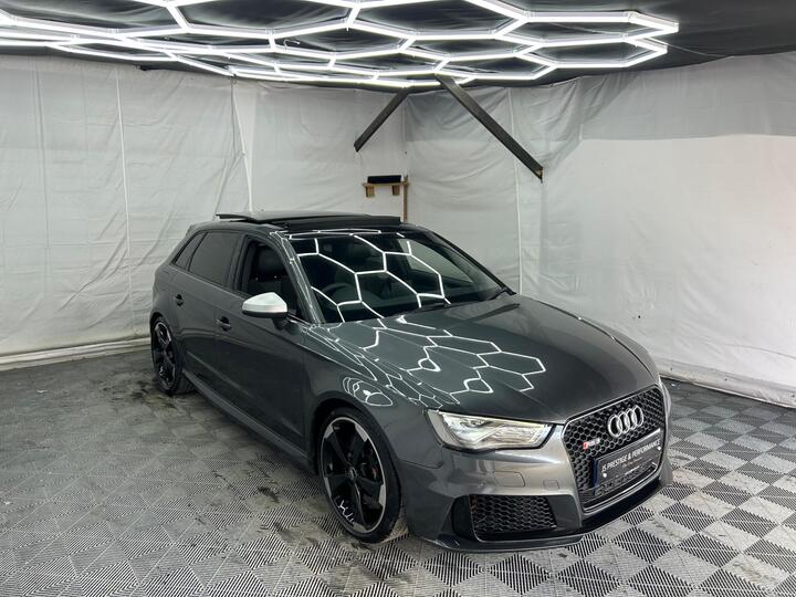 Audi RS3 2.5 TFSI Sportback S Tronic Quattro Euro 6 (s/s) 5dr (Nav)