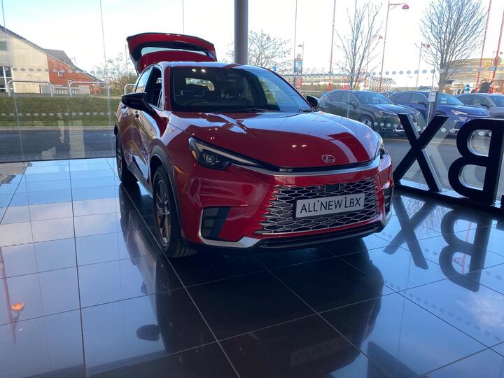 Lexus LBX 1.5 VVT-iE Premium E-CVT Euro 6 (s/s) 5dr