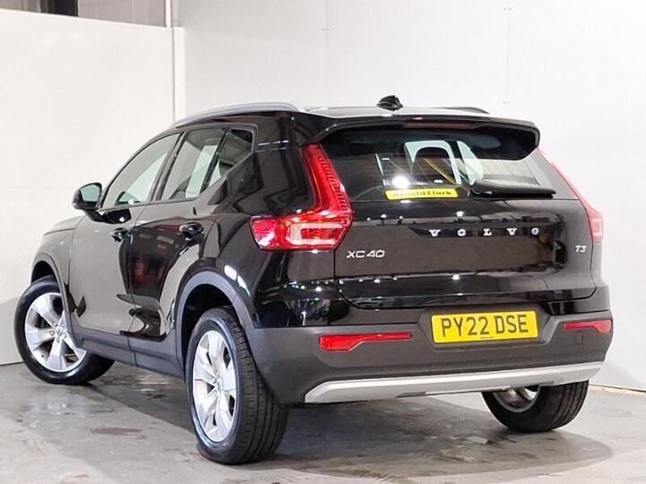 Volvo XC40 1.5 T3 Momentum Euro 6 (s/s) 5dr