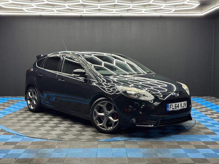 Ford Focus 2.0T EcoBoost ST-3 Euro 5 (s/s) 5dr