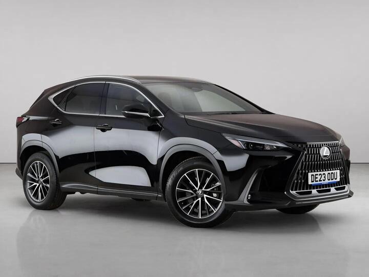 Lexus NX 2.5 450h+ 18.1kWh E-CVT 4WD Euro 6 (s/s) 5dr