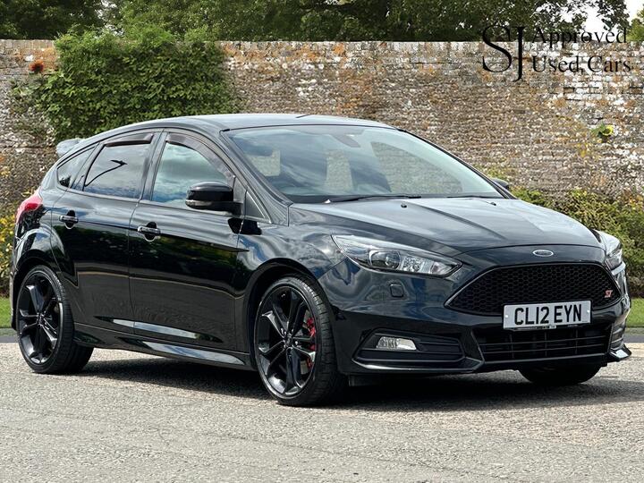 Ford Focus 2.0T EcoBoost ST-3 Euro 6 (s/s) 5dr