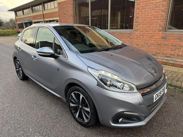 Peugeot 208 1.2 PureTech Tech Edition Euro 6 (s/s) 5dr
