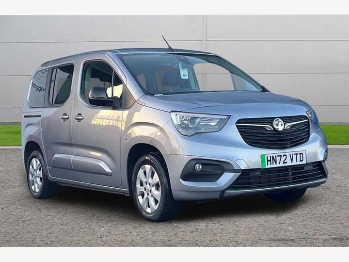 Vauxhall Combo Life 50kWh SE Auto 5dr (5 Seat, 7.4kW Charger)
