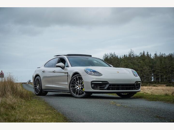 Porsche Panamera 2.9 V6 E-Hybrid 17.9kWh 4 Platinum Edition Saloon PDK 4WD Euro 6 (s/s) 5dr