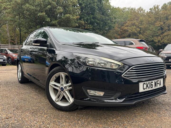 Ford Focus 1.0T EcoBoost Zetec Auto Euro 6 (s/s) 5dr
