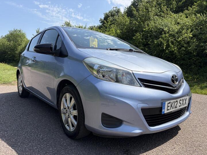 Toyota YARIS 1.33 Dual VVT-i TR Euro 5 5dr