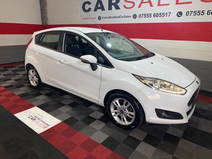 Ford Fiesta 1.25 Zetec Euro 6 5dr