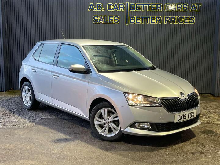 Skoda FABIA 1.0 SE Euro 6 (s/s) 5dr Skoda FABIA 1.0 SE Euro 6 (s/s) 5dr