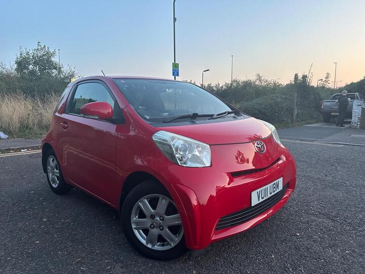 Toyota IQ 1.0 VVT-i Euro 5 3dr