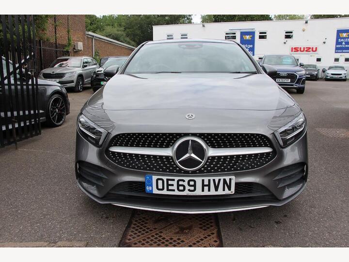 Mercedes-Benz A Class 2.0 A250 AMG Line (Premium Plus 2) 7G-DCT Euro 6 (s/s) 5dr