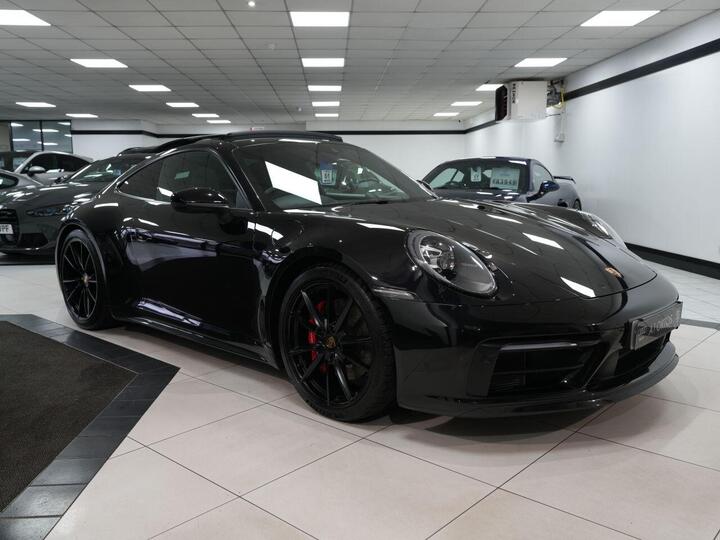 Porsche 911 3.0T 992 Carrera 4S PDK 4WD Euro 6 (s/s) 2dr Porsche 911 3.0T 992 Carrera 4S PDK 4WD Euro 6 (s/s) 2dr