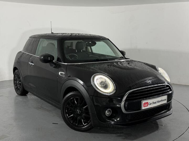MINI Hatch 1.5 Cooper Classic Euro 6 (s/s) 3dr