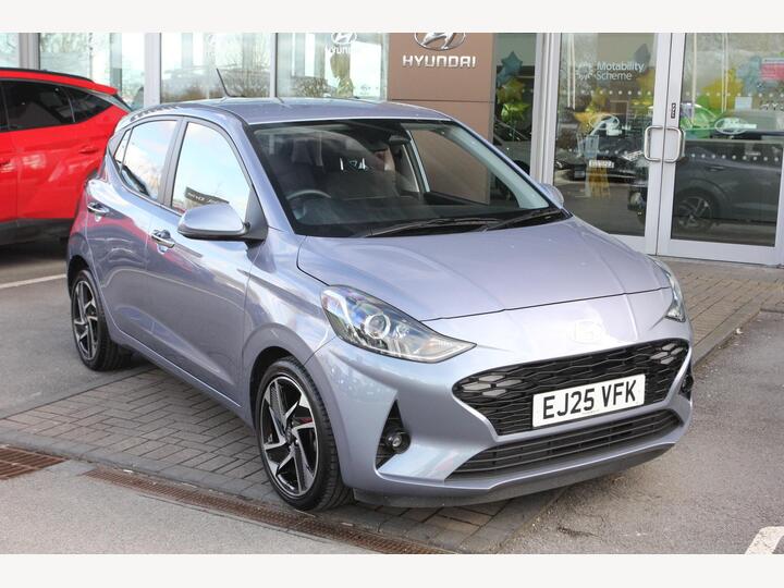 Hyundai I10 1.0 Premium Auto Euro 6 (s/s) 5dr Hyundai I10 1.0 Premium Auto Euro 6 (s/s) 5dr