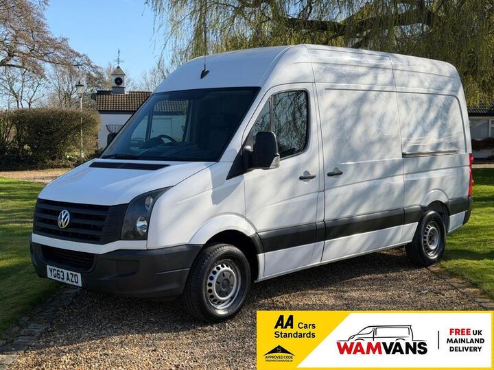 Volkswagen CRAFTER 2.0 TDI CR35 Panel Van 4dr Diesel Manual L2 H3 (226 G/km, 108 Bhp) Volkswagen CRAFTER 2.0 TDI CR35 Panel Van 4dr Diesel Manual L2 H3 (226 G/km, 108 Bhp)