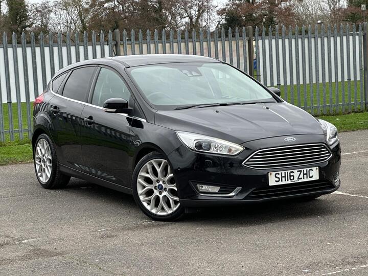Ford Focus 1.0T EcoBoost Titanium X Euro 6 (s/s) 5dr
