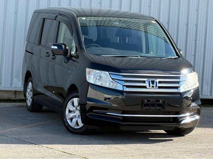 Honda Stepwagon 2.0 G EDITION 8 SEATER PETROL AUTO 5DR
