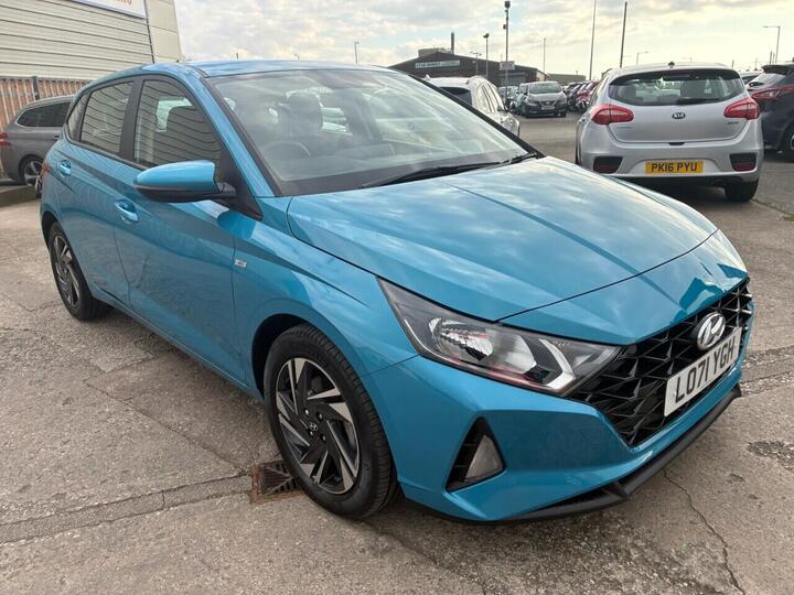 Hyundai I20 1.0 T-GDi MHEV SE Connect DCT Euro 6 (s/s) 5dr Hyundai I20 1.0 T-GDi MHEV SE Connect DCT Euro 6 (s/s) 5dr