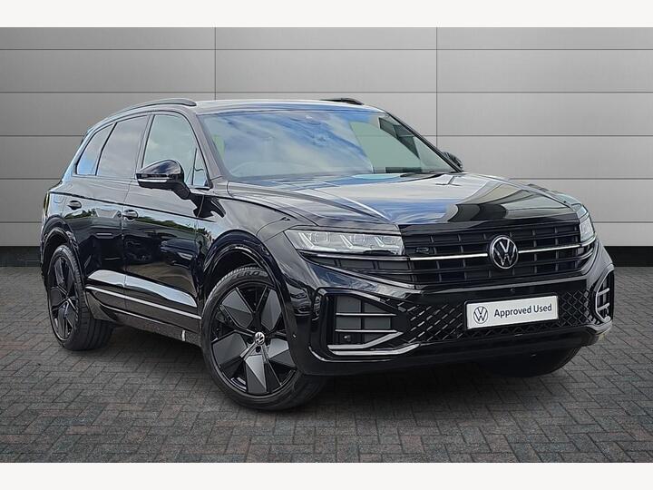 Volkswagen Touareg 3.0 TDI V6 Black Edition Tiptronic 4Motion Euro 6 (s/s) 5dr