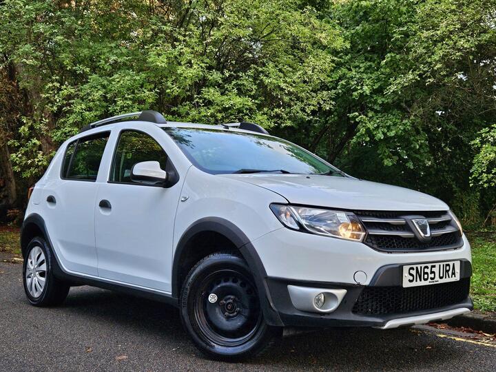 Dacia Sandero Stepway 0.9 TCe Laureate Euro 6 (s/s) 5dr