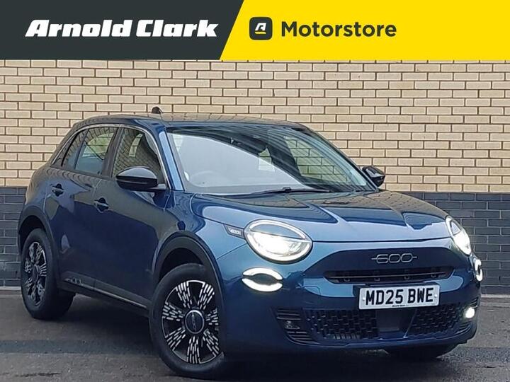 Fiat 600 1.2 MHEV E-DCT Euro 6 (s/s) 5dr