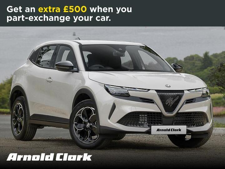 Alfa Romeo Junior 1.2 MHEV Ibrida E-DCT Euro 6 (s/s) 5dr