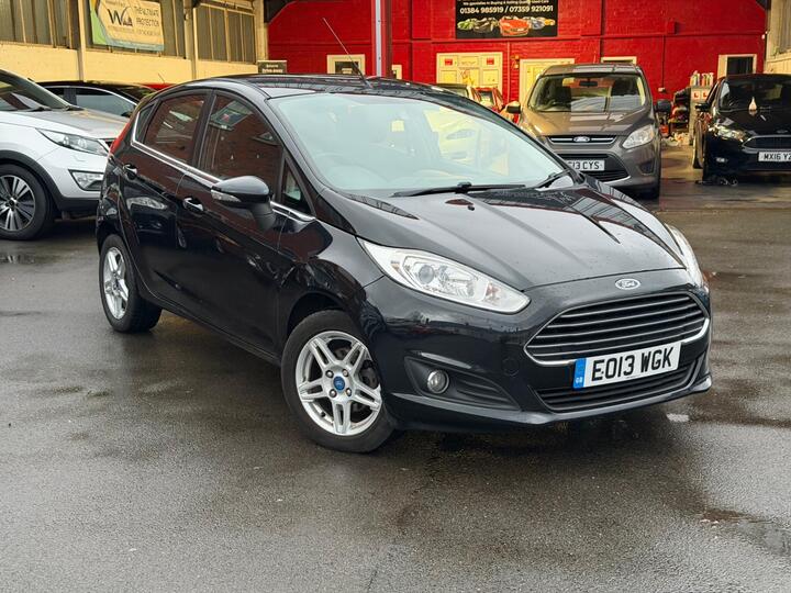 Ford Fiesta 1.0 Zetec Euro 5 (s/s) 5dr