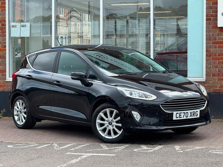 Ford Fiesta 1.0T EcoBoost Titanium Euro 6 (s/s) 5dr