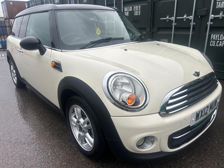 MINI Clubman 1.6 Cooper Auto Euro 5 5dr MINI Clubman 1.6 Cooper Auto Euro 5 5dr