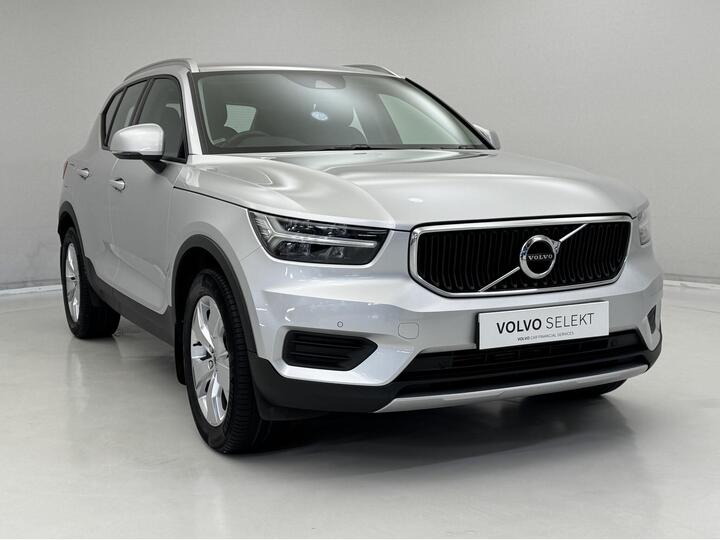 Volvo XC40 2.0 D3 Momentum Auto Euro 6 (s/s) 5dr