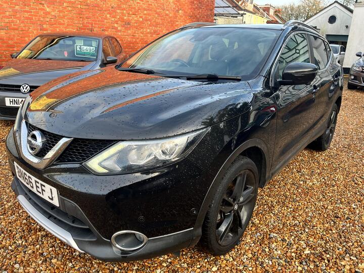 Nissan Qashqai 1.5 DCi Black Edition 2WD Euro 6 (s/s) 5dr