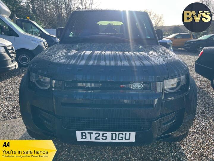 Land Rover DEFENDER 3.0 D250 MHEV X-Dynamic SE Auto 4WD Euro 6 (s/s) 5dr