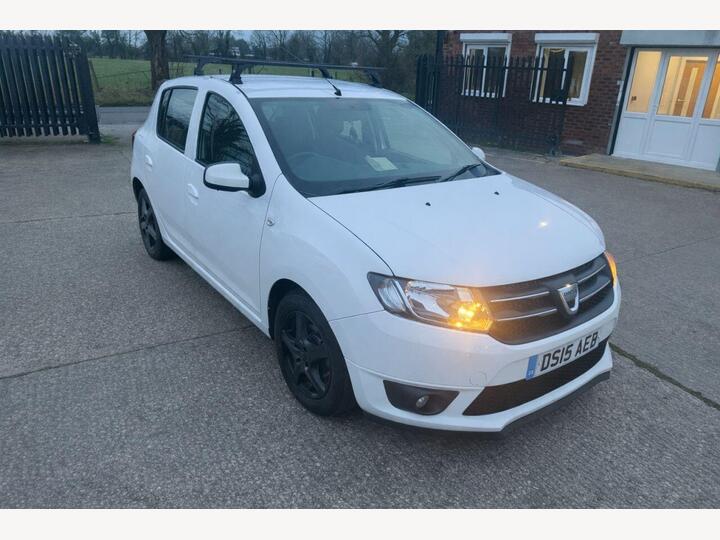 Dacia SANDERO 1.5 DCi Laureate Euro 5 5dr
