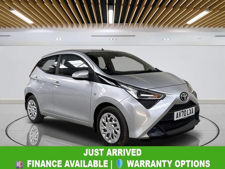 Toyota AYGO 1.0 VVT-i X-play X-shift Euro 6 5dr (Safety Sense)