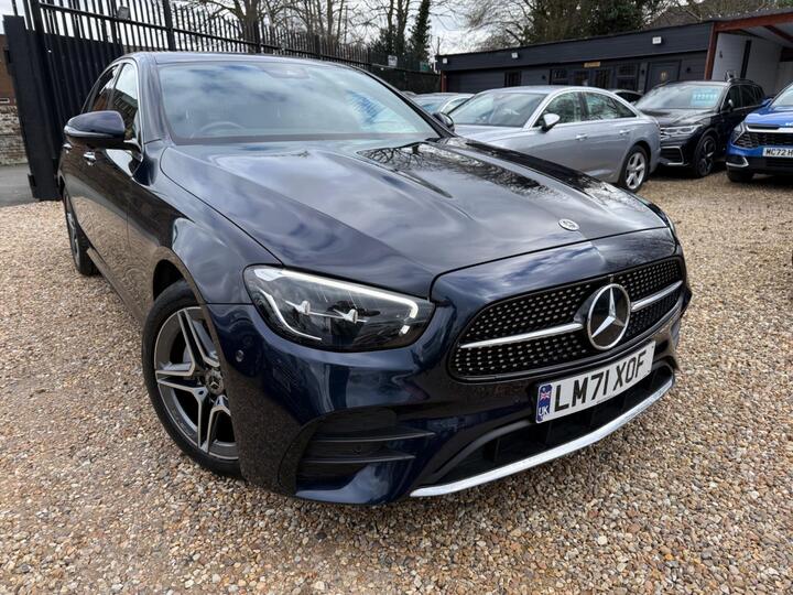 Mercedes-Benz E Class 2.0 E300e 13.5kWh AMG Line (Premium) G-Tronic+ Euro 6 (s/s) 4dr Mercedes-Benz E Class 2.0 E300e 13.5kWh AMG Line (Premium) G-Tronic+ Euro 6 (s/s) 4dr