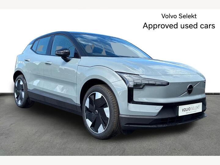 Volvo EX30 Twin Performance 69kWh Plus Auto AWD 5dr