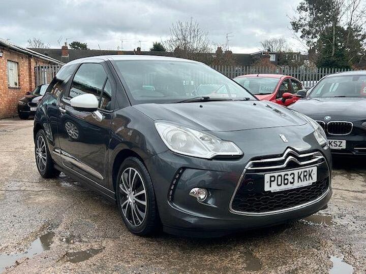 Citroen DS3 1.6 E-HDi Airdream DStyle Euro 5 (s/s) 3dr Citroen DS3 1.6 E-HDi Airdream DStyle Euro 5 (s/s) 3dr