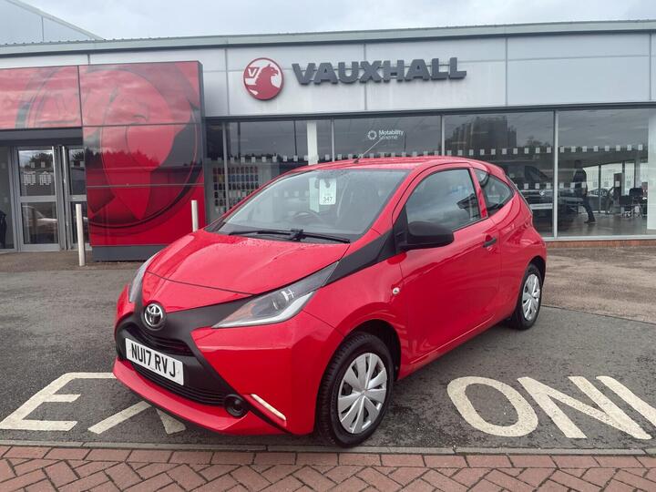 Toyota AYGO 1.0 VVT-i X Euro 6 3dr Toyota AYGO 1.0 VVT-i X Euro 6 3dr