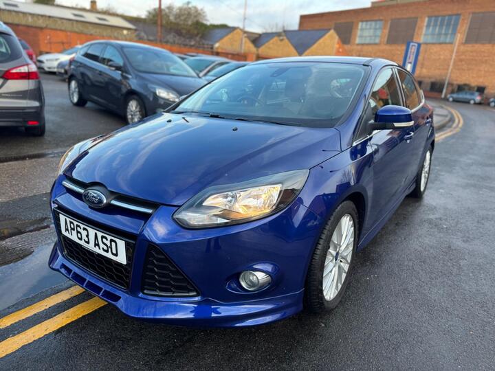 Ford Focus 1.6 Zetec S Powershift Euro 5 5dr