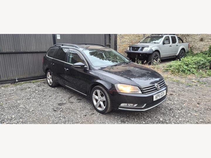 Volkswagen Passat 1.6 TDI BlueMotion Tech SE Euro 5 (s/s) 5dr