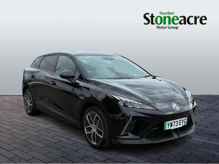 MG MG4 64kWh Trophy Long Range Auto 5dr