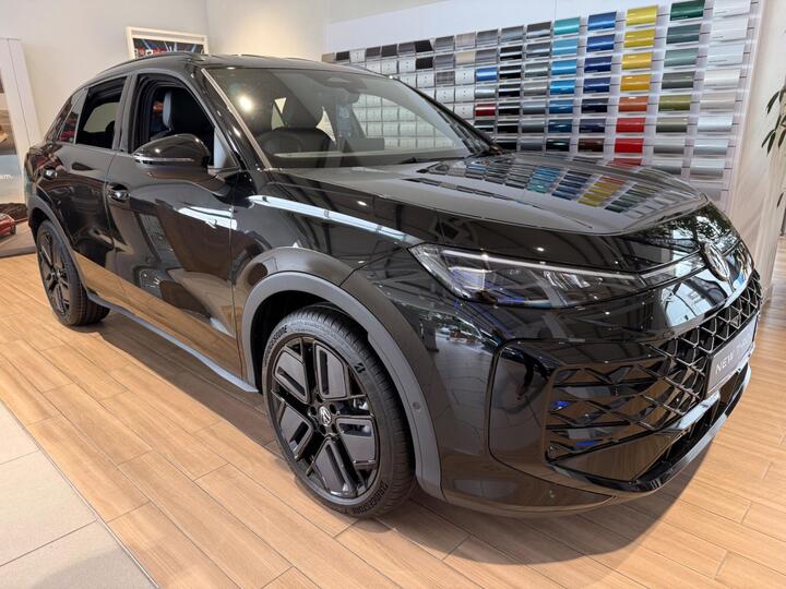 Volkswagen T-Roc 1.5 ETSI MHEV R-Line DSG Euro 6 (s/s) 5dr