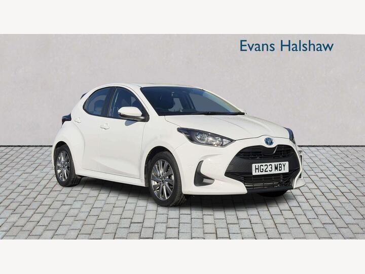 Toyota Yaris 1.5 VVT-h Icon E-CVT Euro 6 (s/s) 5dr