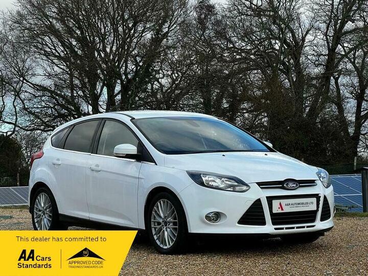 Ford Focus 1.6 TDCi Zetec Euro 5 (s/s) 5dr