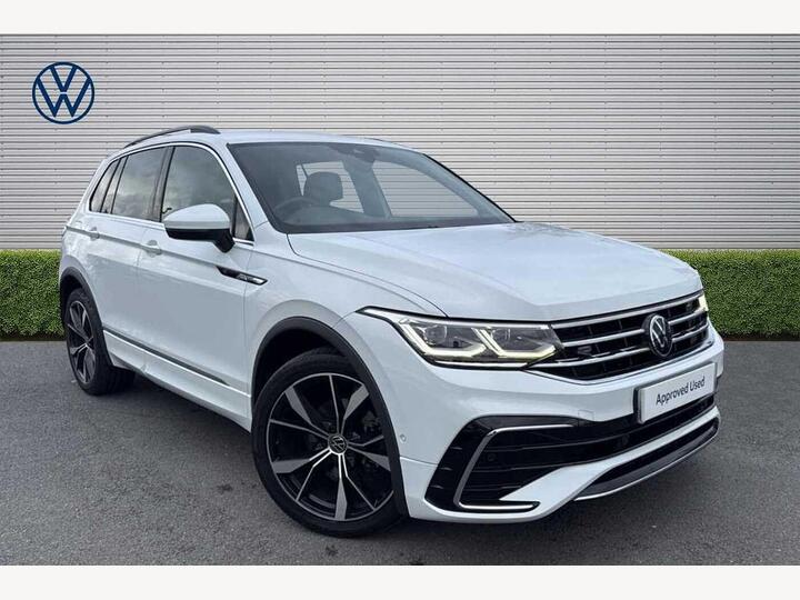 Volkswagen Tiguan 1.5 TSI R-Line DSG Euro 6 (s/s) 5dr Volkswagen Tiguan 1.5 TSI R-Line DSG Euro 6 (s/s) 5dr