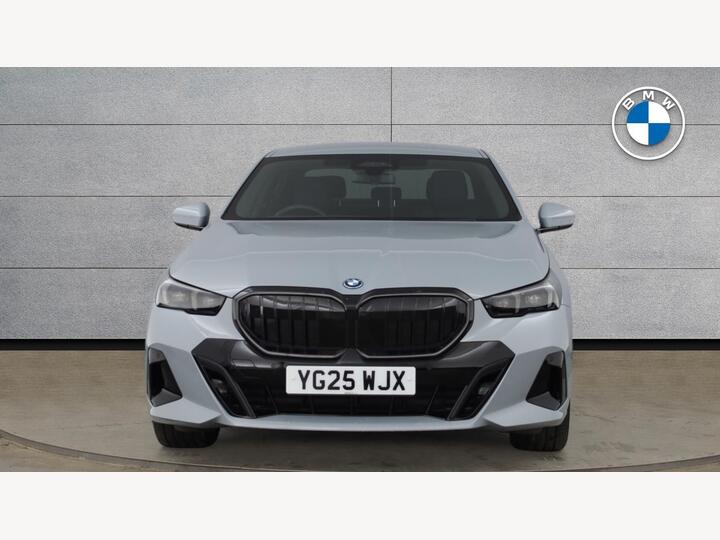 BMW 5 Series 2.0 530e 22.1kWh M Sport Pro Steptronic Euro 6 (s/s) 4dr