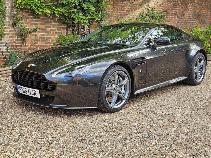 Aston Martin Vantage 4.7 V8 N430 Sportshift Euro 6 2dr