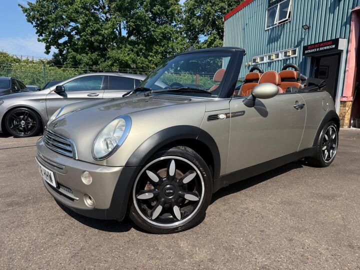 MINI Convertible 1.6 Cooper Sidewalk Euro 4 2dr