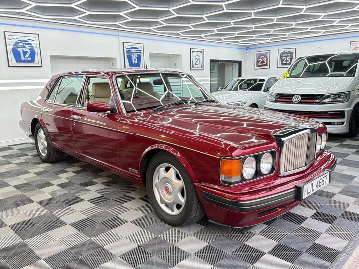 Bentley Turbo R 6.8 LWB Saloon 4dr Bentley Turbo R 6.8 LWB Saloon 4dr